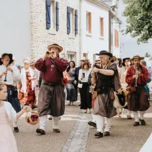 Photo 10 de l'annonce La Banda Tchok - Troupe festive bretonne